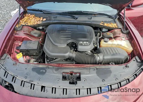 2018 Dodge Charger Sxt Plus z USA, uszkodzony, nr VIN 2C3CDXHG6JH211510